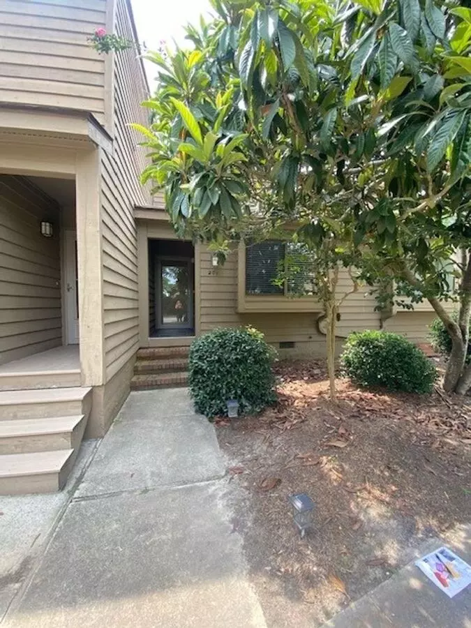 201 Saint Mark Ct House for rent in Wilmington, NC