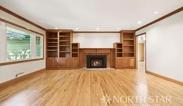 4 of 34 Charming Home In Coveted First Addition Neighborhood – Lake Oswego House for rent in Lake Oswego, OR