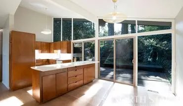 5 of 28 Amazing Updated Mid-century In The Prime Palisades Neighborhood House for rent in Lake Oswego, OR