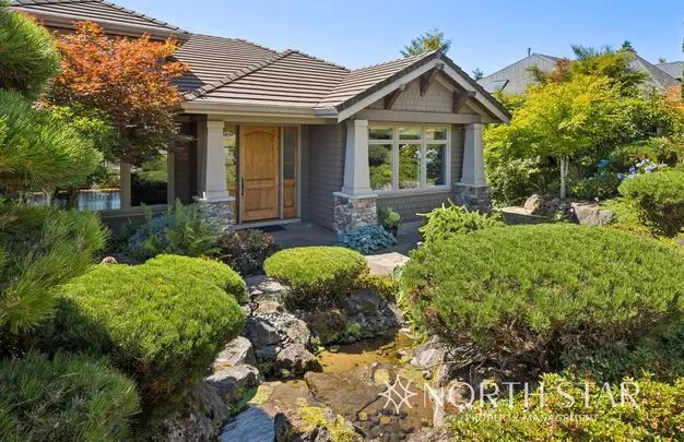 Executive Estate In Atherton Heights With Stunning Territorial Views Apartment for rent in Lake Oswego, OR