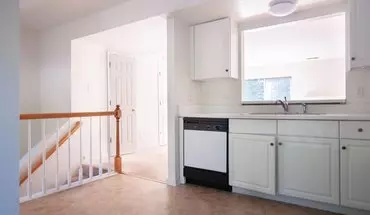 5 of 46 Wonderful 3 Level Townhome - Convenient Location House for rent in Richmond, VA