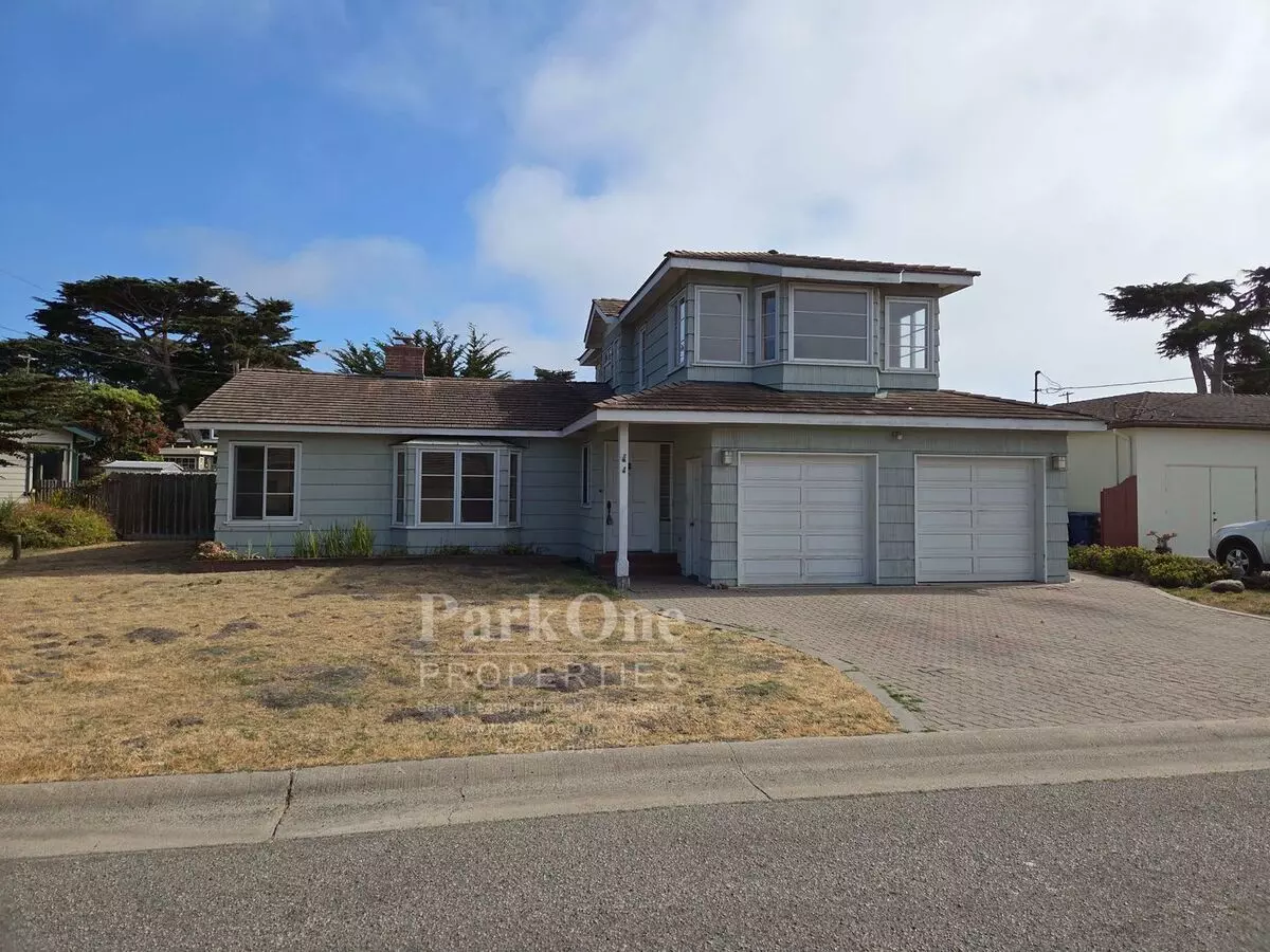 Adorably Rustic Home 2 Blocks From The Shore. House for rent in Pacific Grove, CA