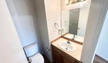 5 of 15 Z1989 Apartment for rent in Bend, OR