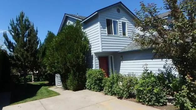 2742 NE Mesa Ct Apartment for rent in Bend, OR