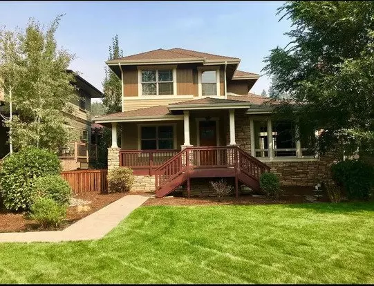 1372 Nw Newport - Expansive 3 Bed/3.5 Bath Westside Craftsman Apartment for rent in Bend, OR