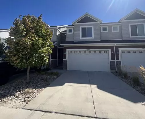 Beautiful 3 Bedroom Townhome In Bluffdale Apartment for rent in Bluffdale, UT