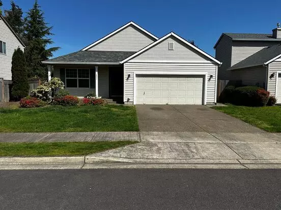 Recently Remodeled Three Bedroom, Two Bathroom Home In Woodburn Apartment for rent in Woodburn, OR