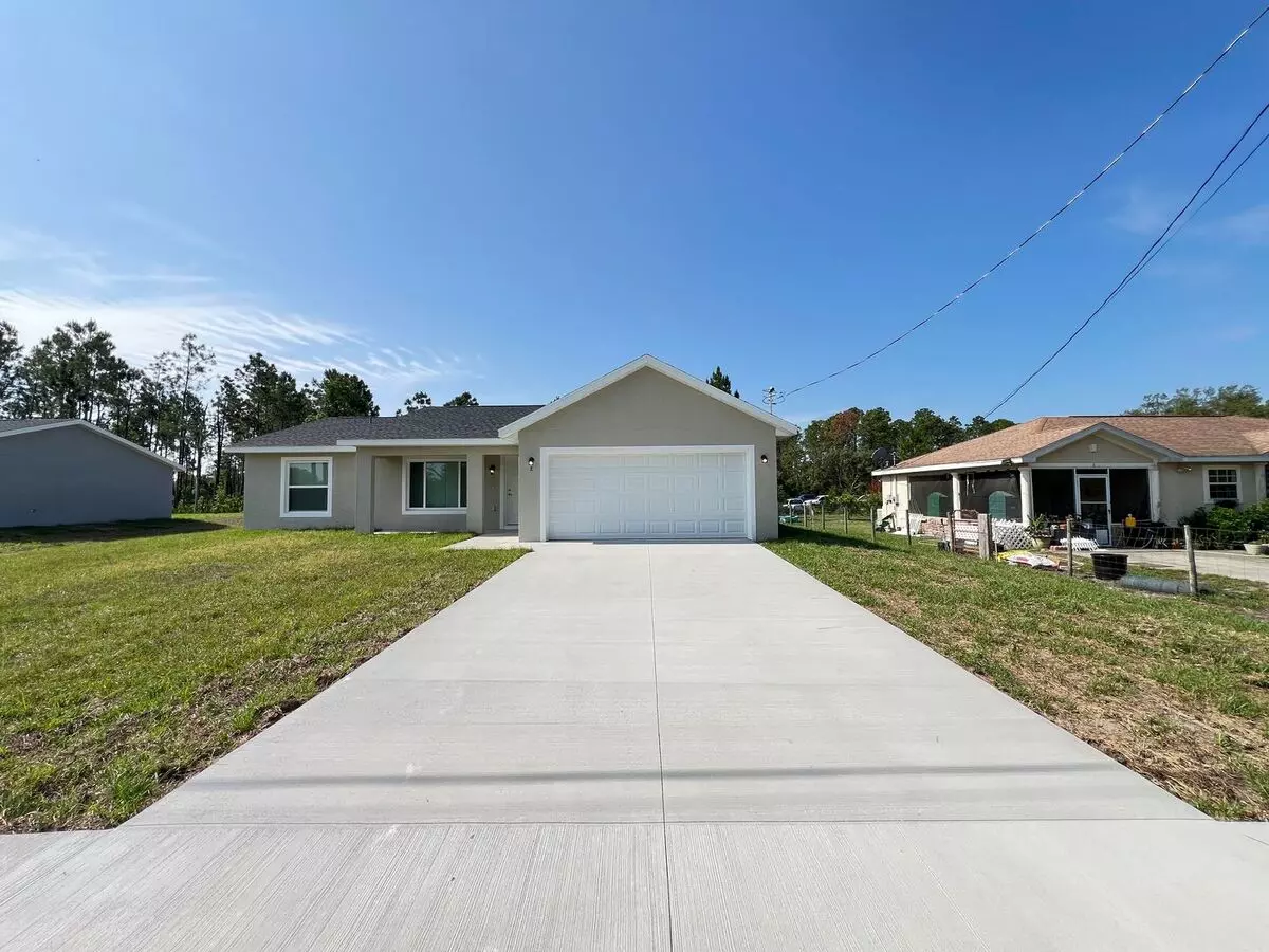 Charming 3-bedroom Home In Peaceful Ocklawaha – Pet Friendly! House for rent in Ocklawaha, FL