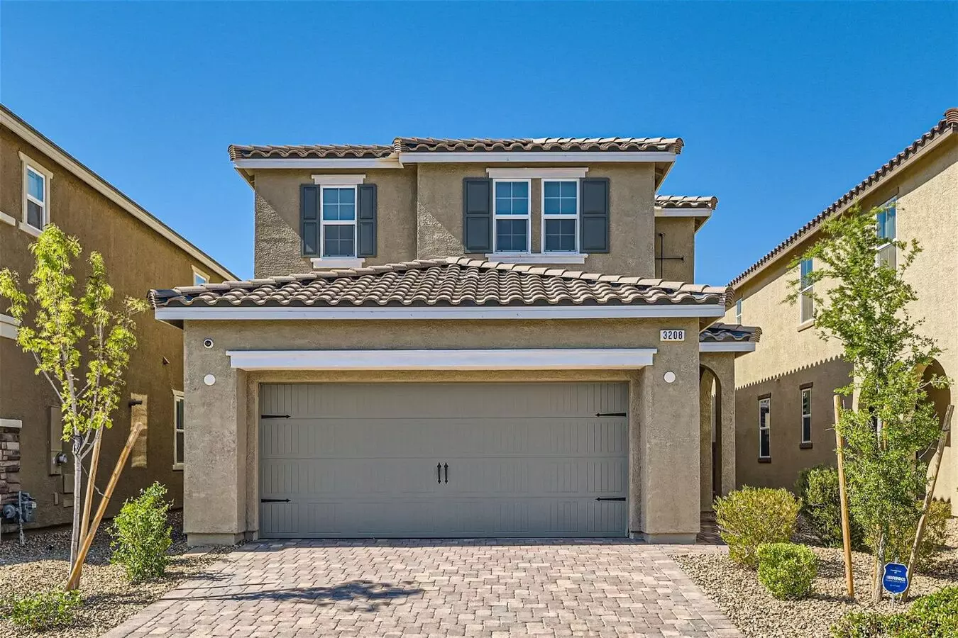 Stunning Modern 2021 New Build With Huge Yard, Bbq And A Loft! House for rent in Henderson, NV