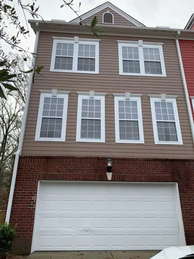Spacious Townhouse In Tranquil Hill Plantation! House for rent in Ladson, SC