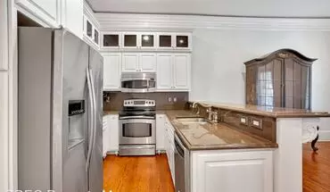4 of 14 79 Society St Apt A House for rent in Charleston, SC