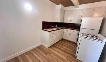 5 of 11 0004 - S. 3rd 938 Apartment for rent in San Jose, CA