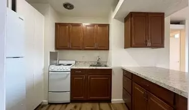 2 of 12 Burlingame - 2 Bedroom, Parking & Close To Transportation Apartment for rent in Burlingame, CA