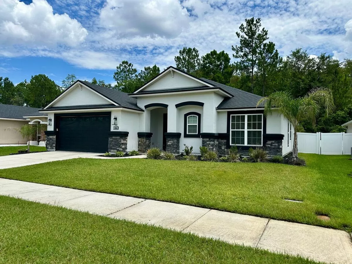Stunning 3 Bedroom, 2 Bath Custom Home On Preserve Lot – Modern Elegance Meets Timeless Comfort In Traceland!! House for rent in Green Cove Springs, FL
