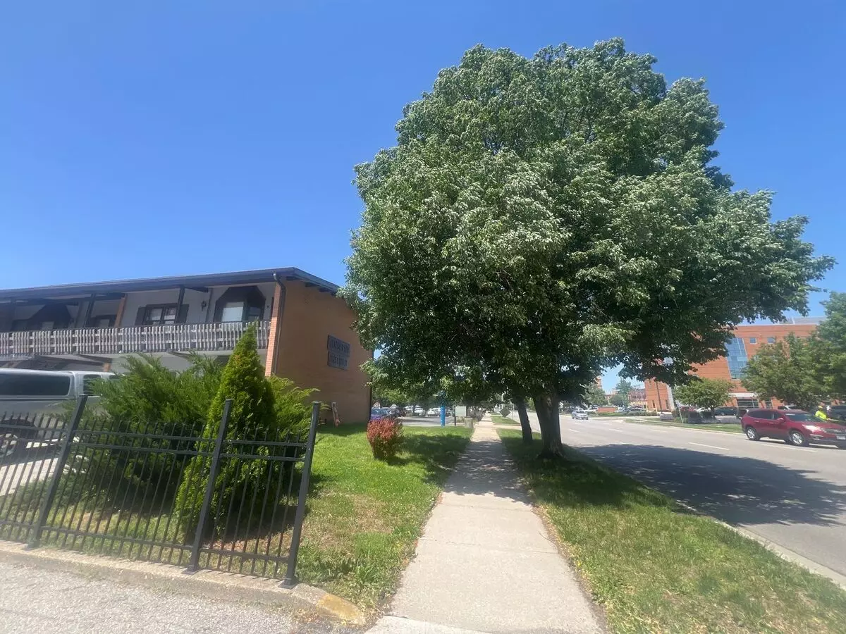 1025 S 5th Apartment for rent in Springfield, IL