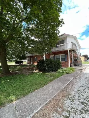 Palen Brothers Real Estate, Llc Apartment for rent in Leroy, IL