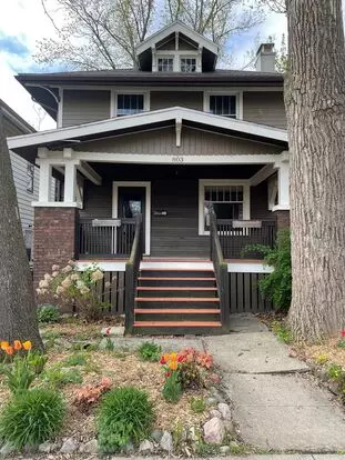 Unique House In Historic Neighborhood! Apartment for rent in Bloomington, IL Unique House In Historic Neighborhood! Apartment for rent in Bloomington, IL