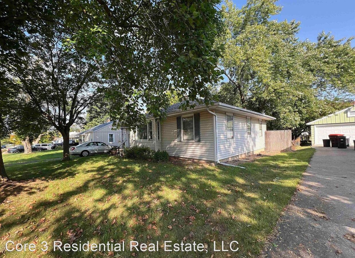 817 W Ridge Rd Peoria, IL House for Rent Rentable