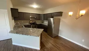 2 of 24 1037-1041 Ekstam Dr Apartment for rent in Bloomington, IL