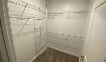 5 of 24 1037-1041 Ekstam Dr Apartment for rent in Bloomington, IL