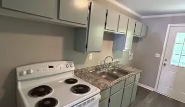 3 of 6 Love Thy Neighbors! House for rent in Carrollton, GA
