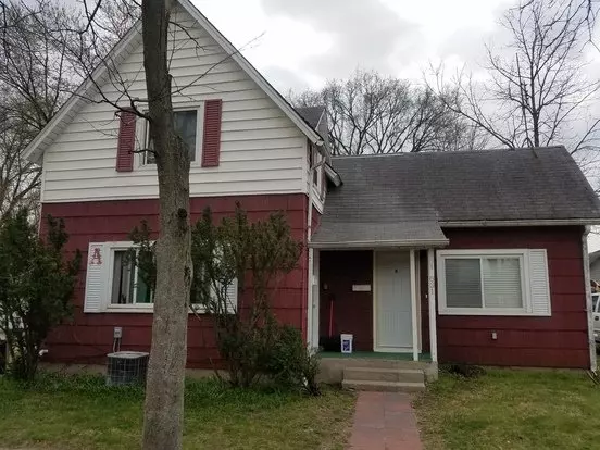 831-b Grant Apartment for rent in Elkhart, IN