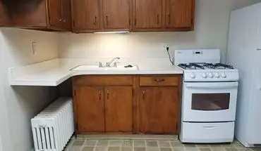 5 of 10 1323-2 Apartment for rent in Goshen, IN