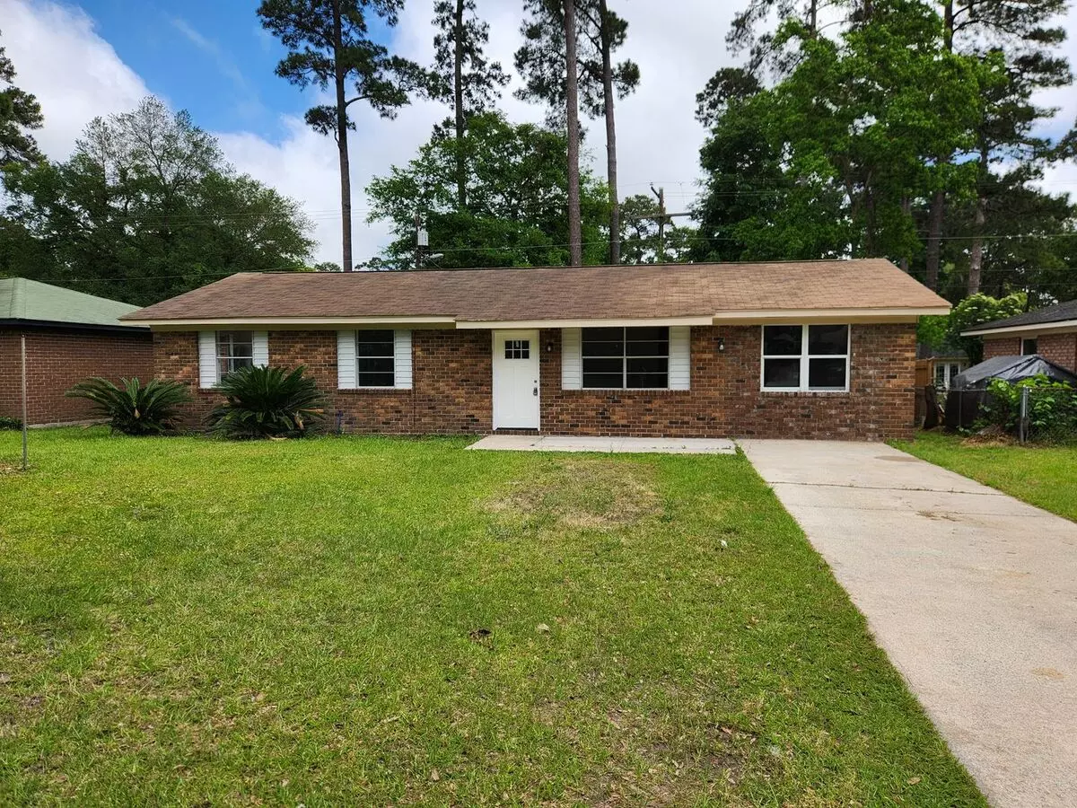 Stunning 4 Bedroom, 2 Bathroom Home Located On Wilmington Island House for rent in Savannah, GA