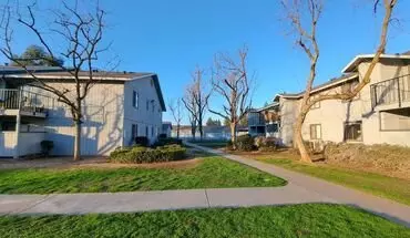2 of 32 The Lakes Apartment for rent in Fresno, CA