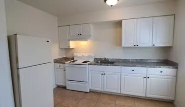 3 of 15 2029 E Pontiac Apartment for rent in Fresno, CA