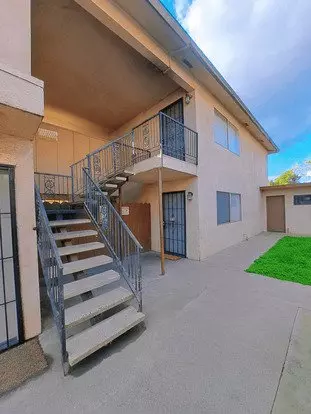 1505 E Yale Ave Apartment for rent in Fresno, CA