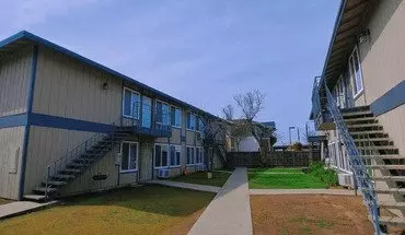 4 of 14 4538 E Hamilton Apartment for rent in Fresno, CA