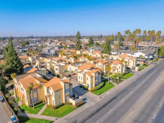 Mission Villa Town Homes Apartment for rent in Visalia, CA Mission Villa Town Homes Apartment for rent in Visalia, CA