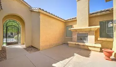 5 of 51 Available Now In Shamrock Estates Gilbert!!! House for rent in Gilbert, AZ