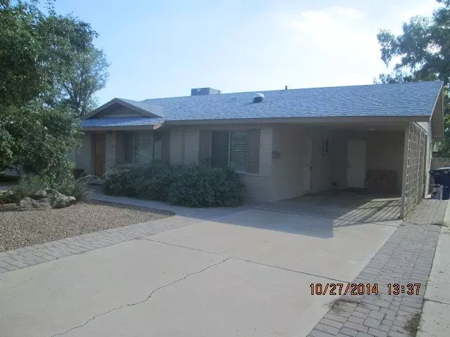 Available Now!! Walking Distance To The New Tempe Clark Community Center, Pool, Garden House for rent in Tempe, AZ