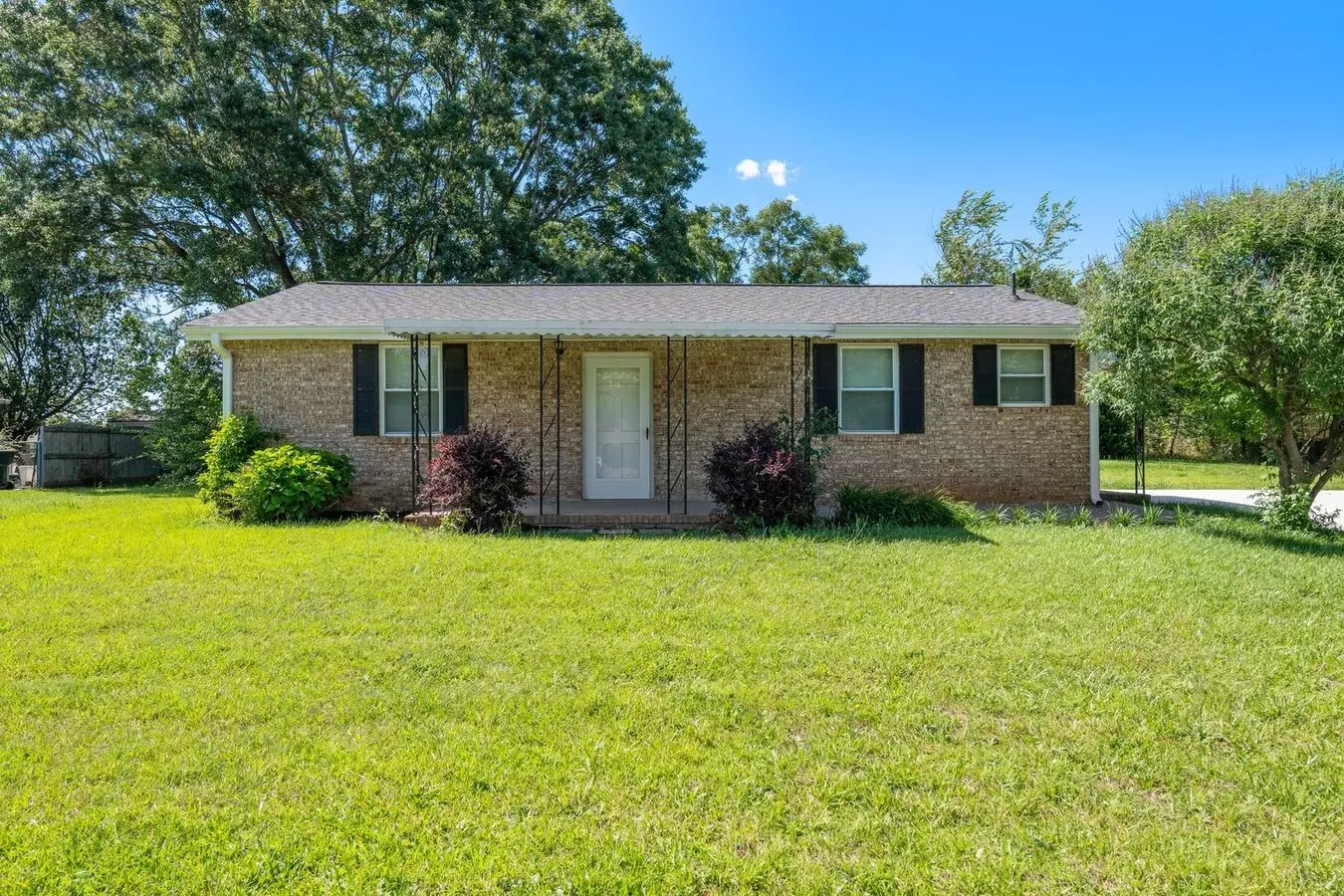 2 Bedroom 2 Bath Brick Home Nestled In Greer Sc House for rent in Greer, SC