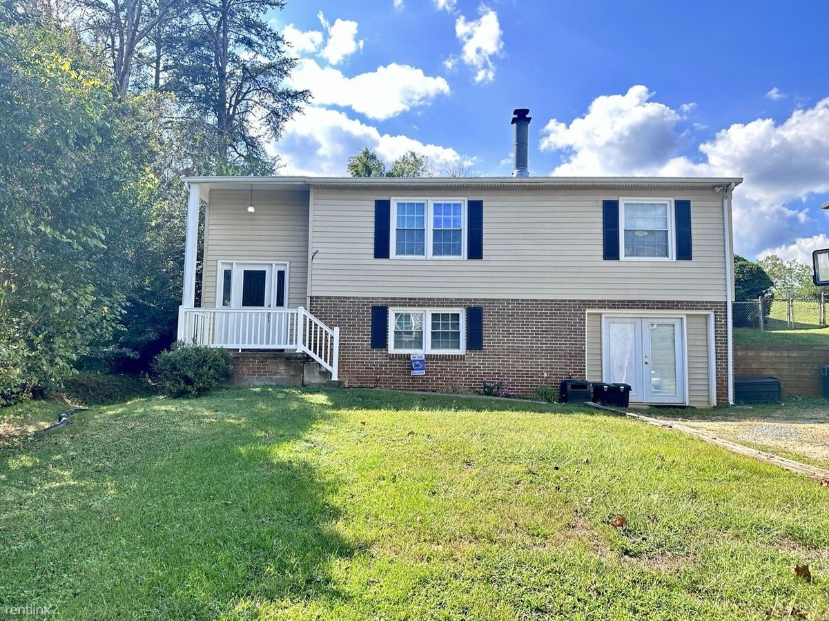 116 Camelot Dr Charlottesville, VA House for Rent Rentable