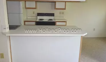 4 of 29 206th 720-726 - Lim Apartment for rent in Beaverton, OR