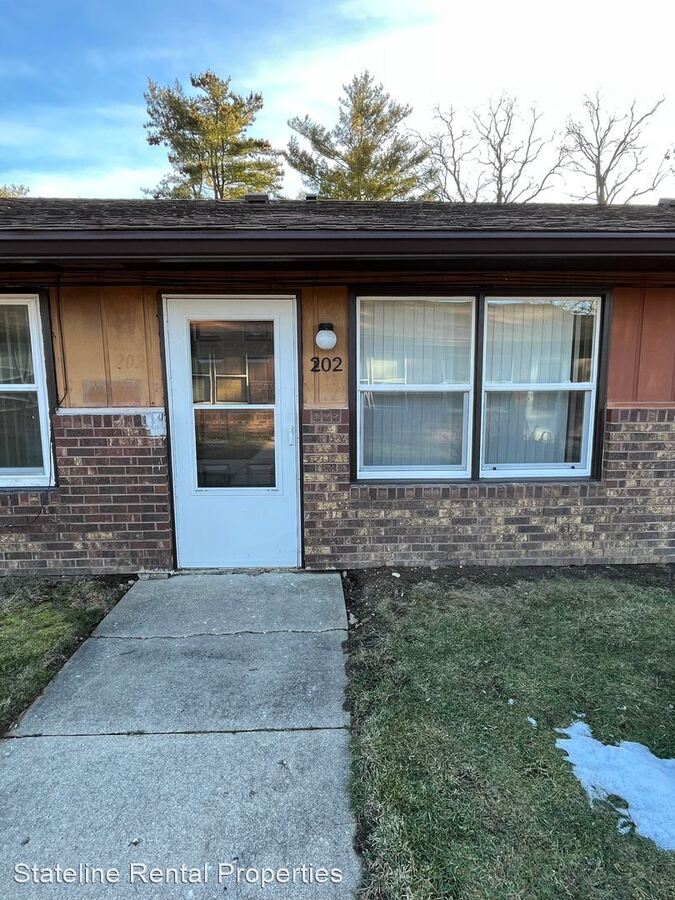 N Wooster St 313 Apartments 313 N Wooster St Capron, IL