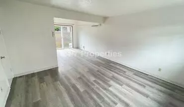 3 of 14 2024-38432mf Apartment for rent in Sandy, OR