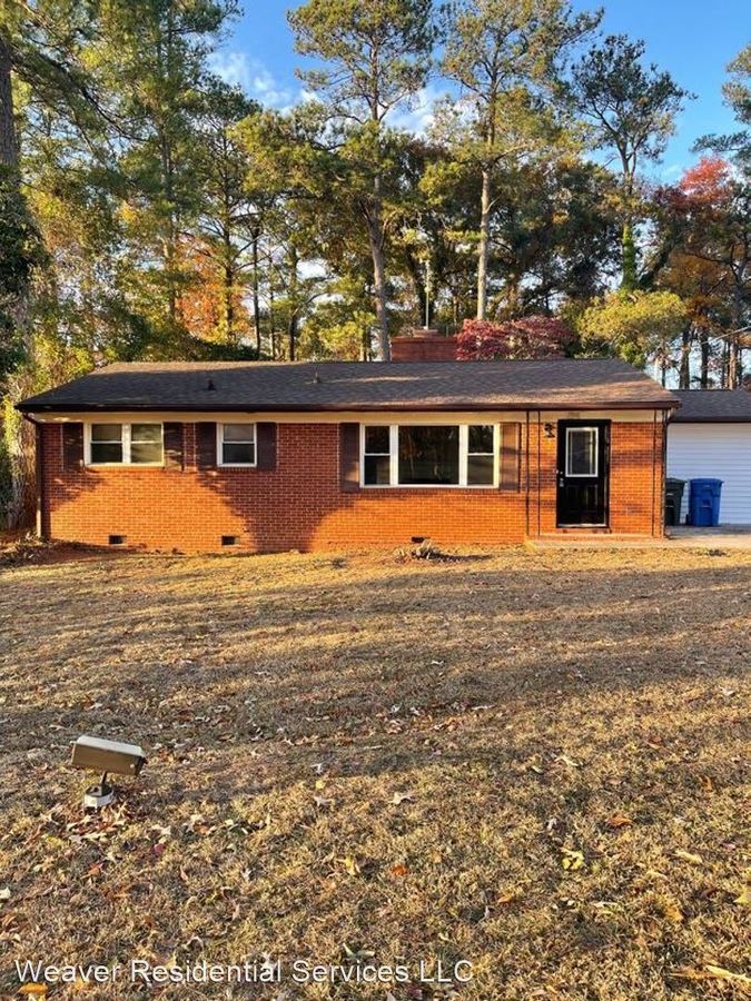 214 Chloe Dr Fayetteville, NC House for Rent Rentable