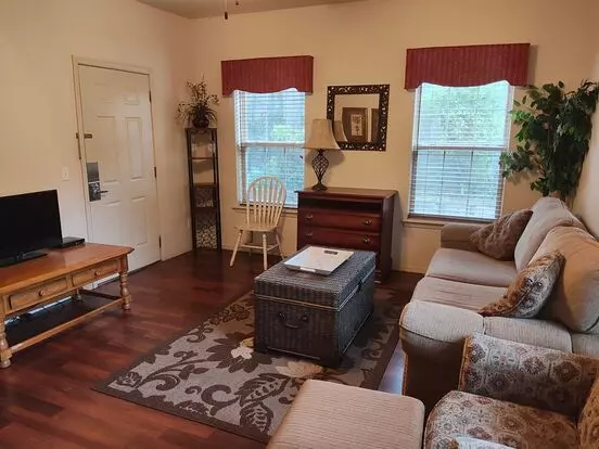 Furnished 1 Bedroom 1 Bath Near Silver Dollar City Branson West, Mo Apartment for rent in Branson West, MO