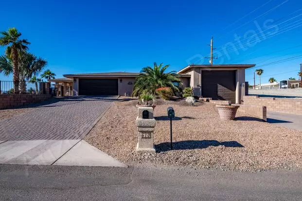 Furnished Pool Home Apartment for rent in Lake Havasu City, AZ Furnished Pool Home Apartment for rent in Lake Havasu City, AZ