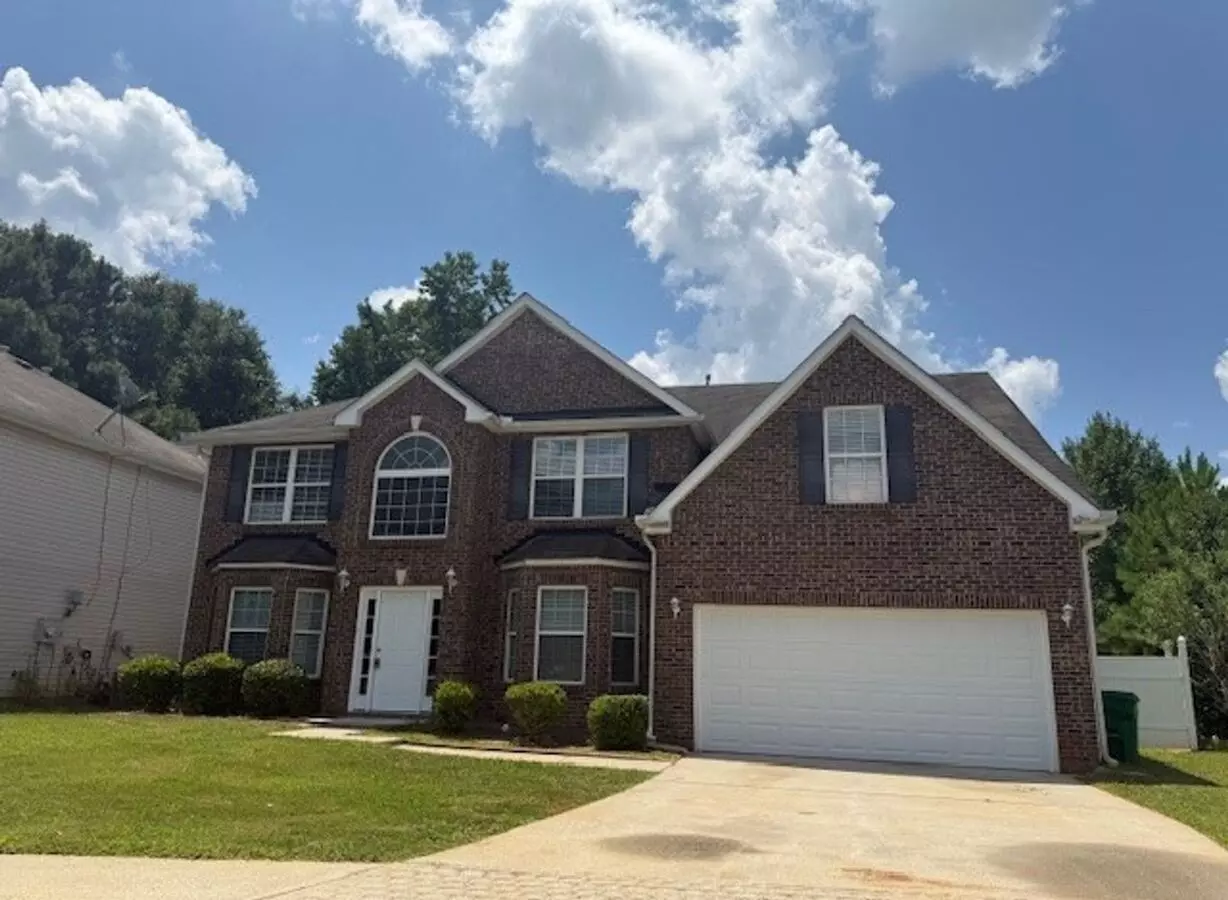 1111 Oak Hollow Ct House for rent in Hampton, GA