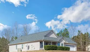 4 of 40 Captivating 3-bedroom, 2-bathroom Ranch-style Residence In Covington, Ga! House for rent in Covington, GA