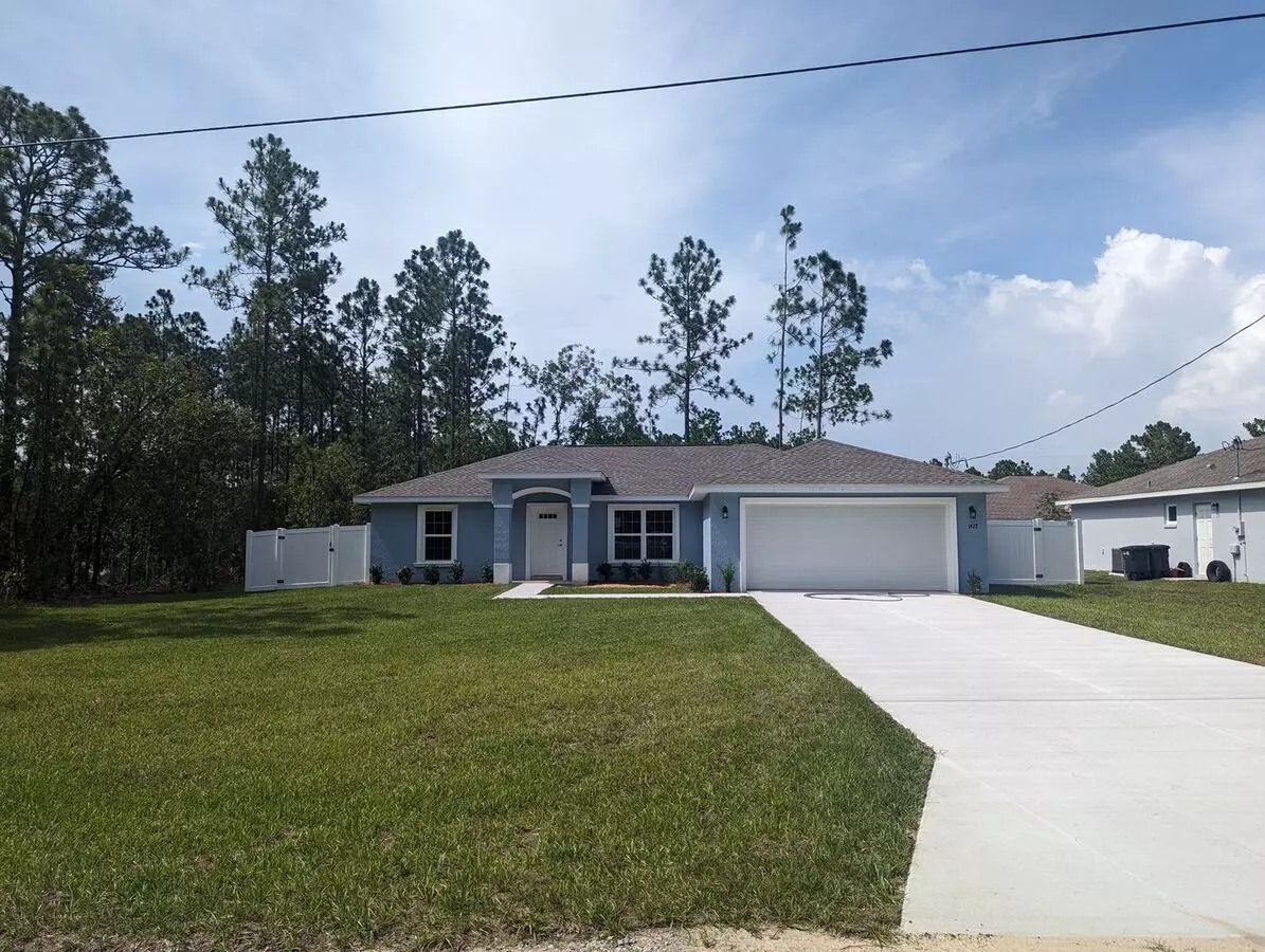 New 3/2/2 Fenced Home With Many Upgrades In Citrus Springs House for rent in Citrus Springs, FL