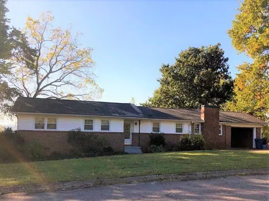 98 Montclair Circle In Oxford !!! Apartment for rent in Oxford, AL