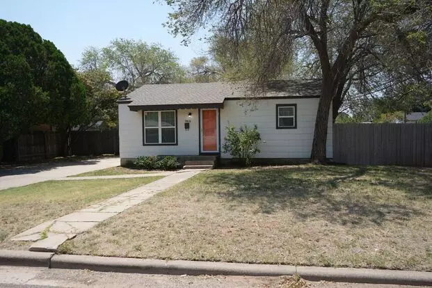 2819 38TH/3805 Elgin Apartment for rent in Lubbock, TX