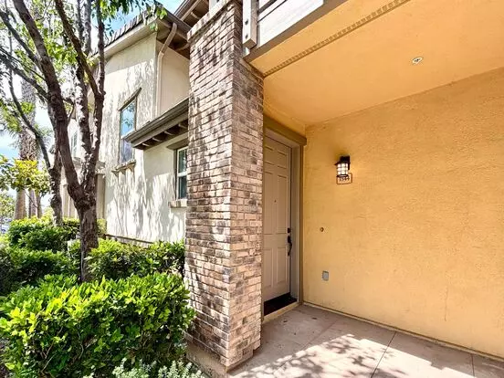 Oxnard | Seabridge | 2 Bed 2 Bath | Upstairs Townhouse Apartment for rent in Oxnard, CA