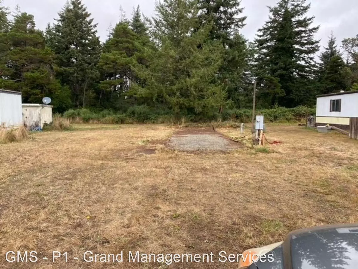 87551 E Beach Loop Apartment for rent in Bandon, OR
